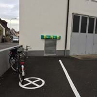 E-Bike Ladestation.jpg