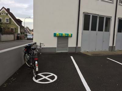 E-Bike Ladestation.jpg