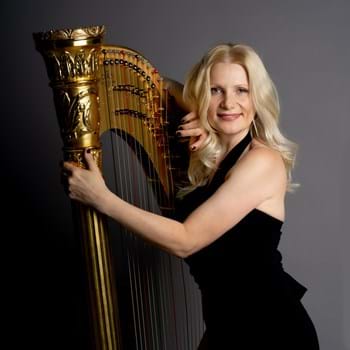 Evelyn Huber Pressefoto.jpg