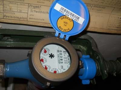 water-meter-reader-278901_1280.jpg
