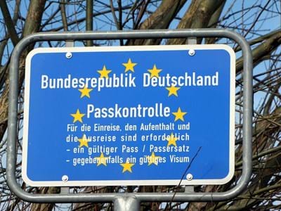 Ausweispflicht.jpg