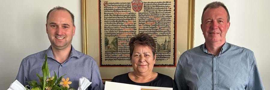 1. Bürgermeister Markus Krebs, Birgit Maidhof und Sachgebietsleiter Hubert Schmitt.jpg